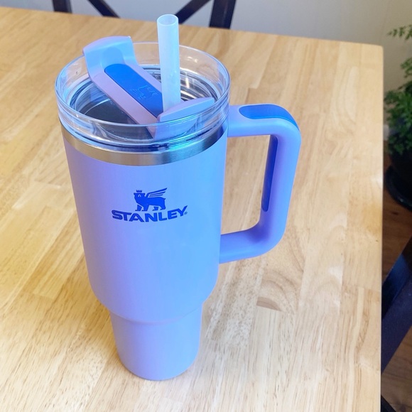 Stanley Quencher H2.0 FlowState Tumbler 40oz Lavender - Picture 3 of 9